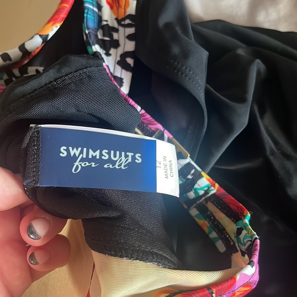 Swimsuits for All size 12 - Picture 5 of 5